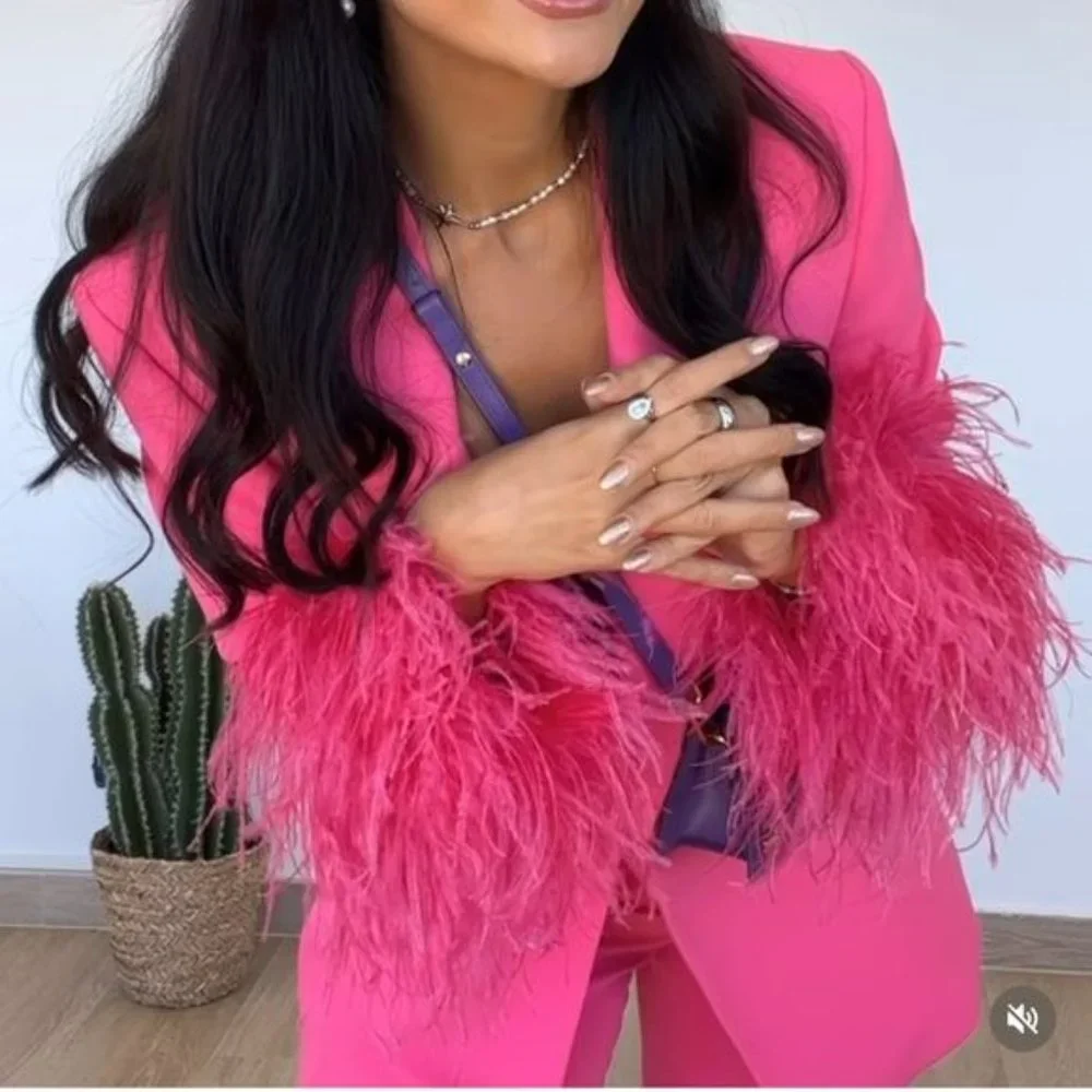 ZARA FEATHER BLAZER PINK - Picture 2 of 8